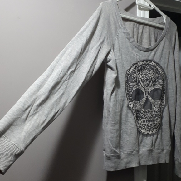 Sweater - Picture 1 of 3